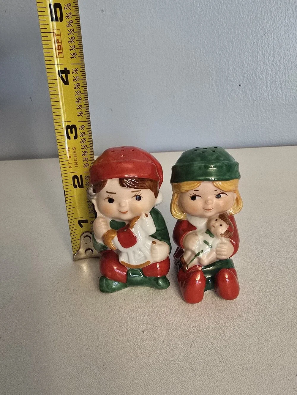 Vintage 1983  Santas Helpers Salt And Pepper Figurines Avon Ceramic With Plugs